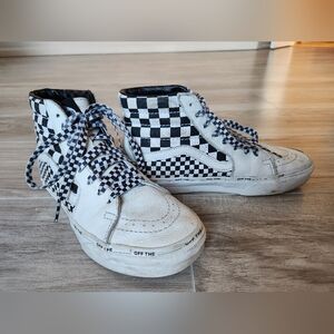 VANS HI TOP Black/White Checkered Sneakers Size Mens 6/Womens 7.5
